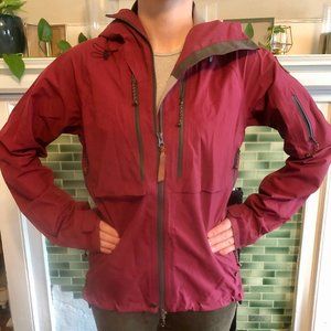 Fuchsia Fjallraven Waterproof Keb Eco-Shell Jacket